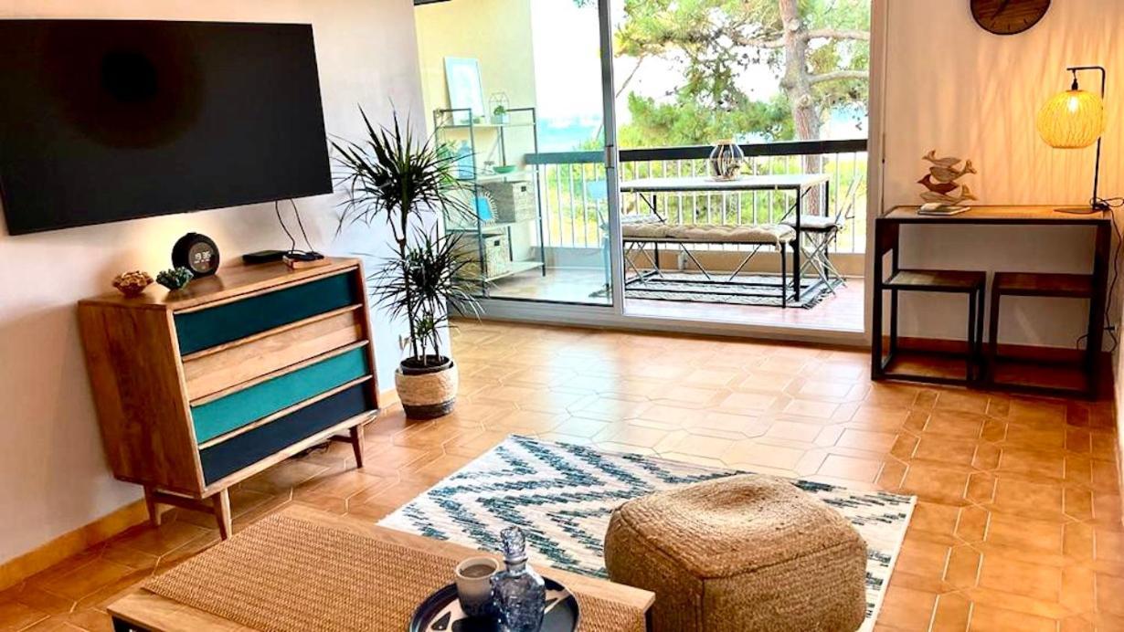 Ou La & La A Vos Pieds Calvi Apartment *